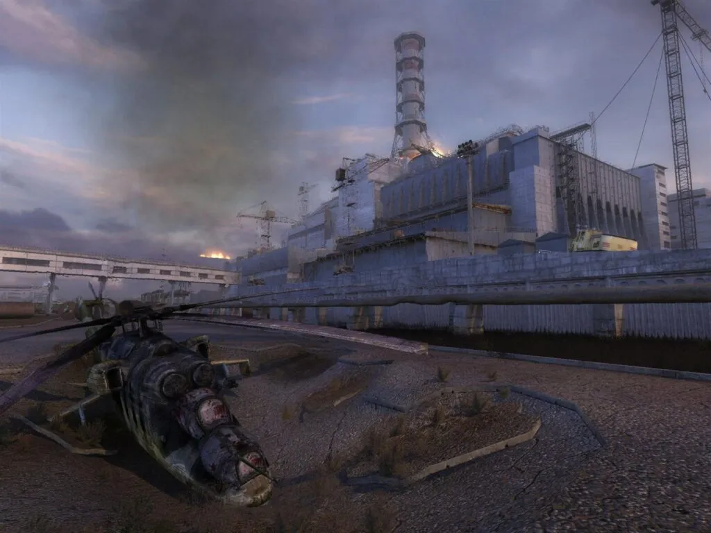A helicopter near the Chernobyl plant in S.T.A.L.K.E.R.: Shadow of Chernobyl